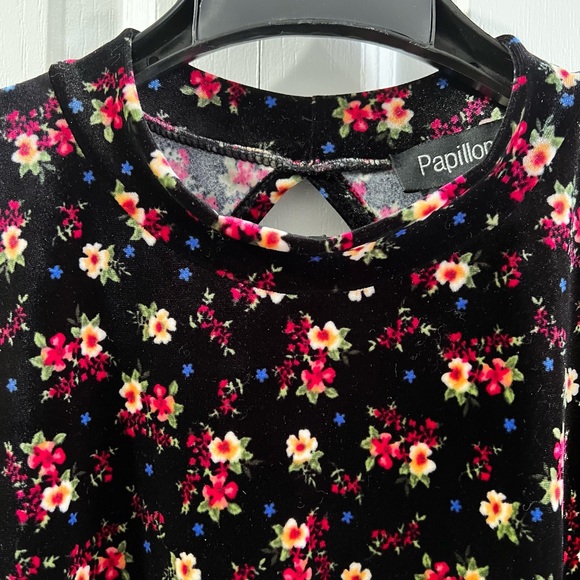 Colourful short dress, ideal with tights! Worn maybe 4 times. Fall 2022. - Picture 2 of 4